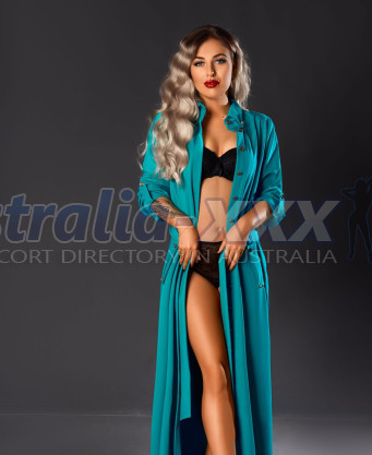 Photo escort girl Mila: the best escort service