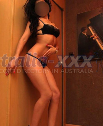 Photo escort girl vivi: the best escort service