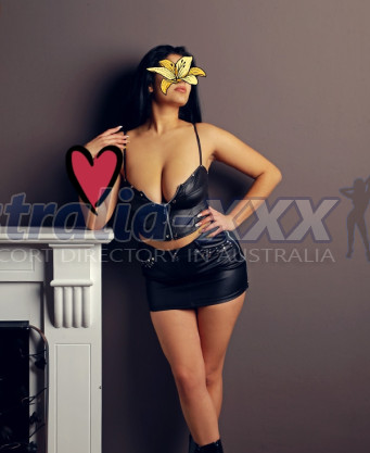 Photo escort girl Amira: the best escort service