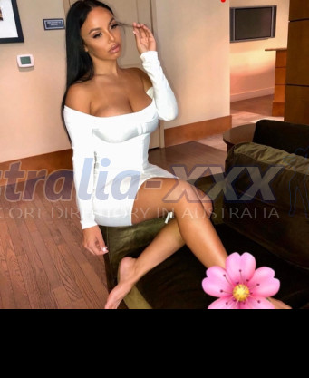 Photo escort girl SIMONE: the best escort service