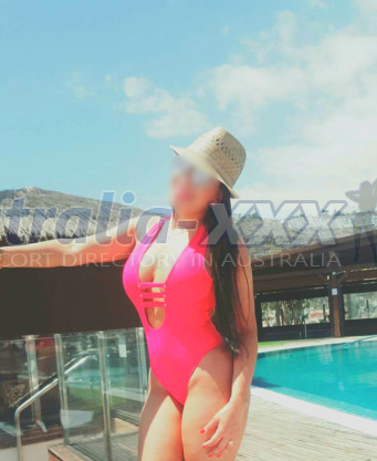 Photo escort girl Simone: the best escort service