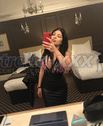 Photo escort girl Monica: the best escort service