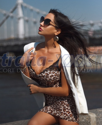 Photo escort girl Nika: the best escort service