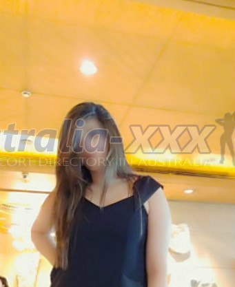 Photo escort girl Aaorhi Mishra: the best escort service