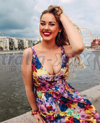 Photo escort girl Viktoria: the best escort service