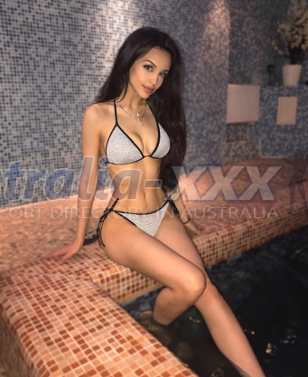 Photo escort girl Karina: the best escort service