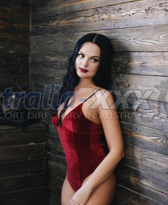 Photo escort girl Mili: the best escort service