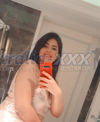 Photo escort girl Reemas: the best escort service