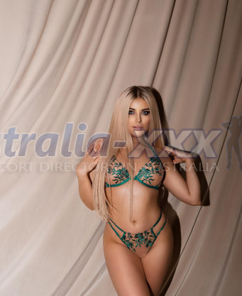 Photo escort girl Alyona: the best escort service