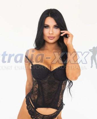 Photo escort girl Darina: the best escort service