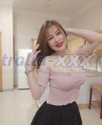 Photo escort girl LinaSalmiya: the best escort service