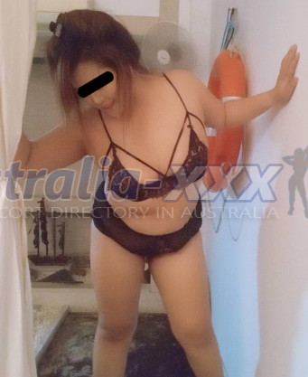 Photo escort girl Amirah: the best escort service