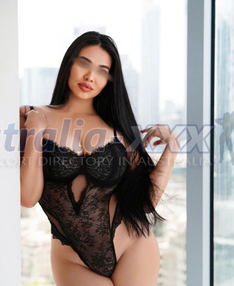 Photo escort girl Kamilla: the best escort service