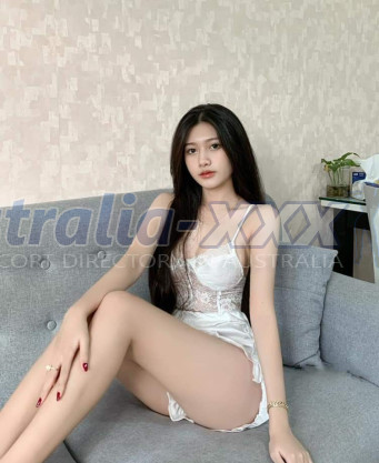 Photo escort girl Xumi: the best escort service