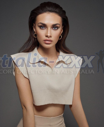 Photo escort girl Lesya: the best escort service