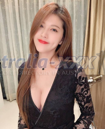 Photo escort girl Riri: the best escort service