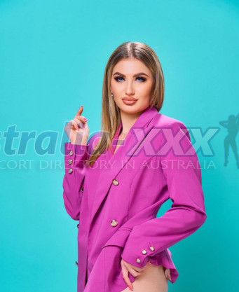 Photo escort girl Zlata: the best escort service