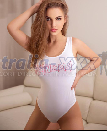 Photo escort girl Viktoria: the best escort service