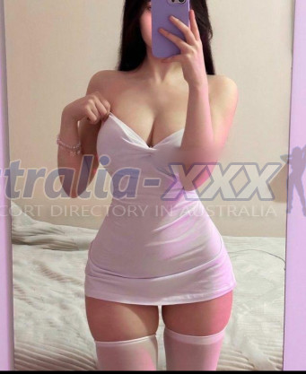 Photo escort girl KAMILA: the best escort service