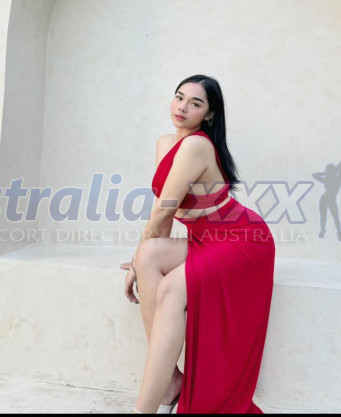 Photo escort girl Sarah: the best escort service