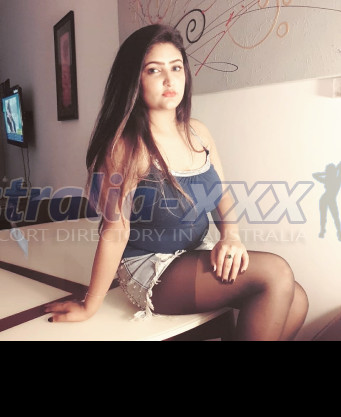 Photo escort girl Aroofa: the best escort service