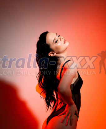 Photo escort girl Olena: the best escort service