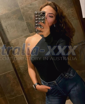 Photo escort girl KAYRA VIP: the best escort service