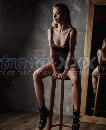 Photo escort girl Ornella: the best escort service