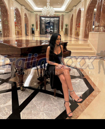 Photo escort girl Seraphina: the best escort service