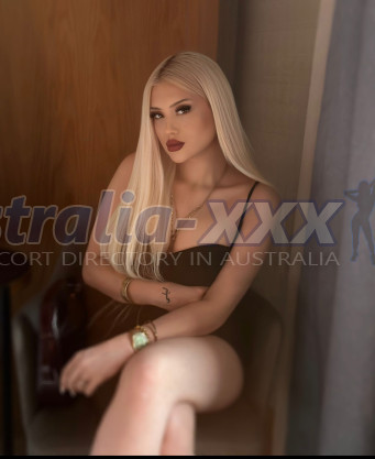 Photo escort girl Esra: the best escort service