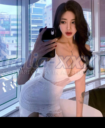 Photo escort girl Runa: the best escort service