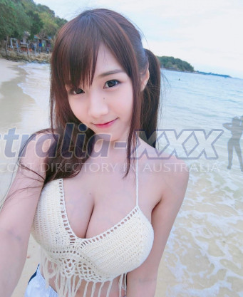 Photo escort girl Kishimoto Yumeno: the best escort service