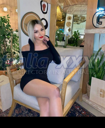 Photo escort girl Helenyy: the best escort service