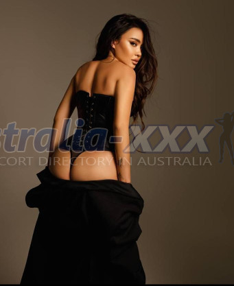 Photo escort girl Laura: the best escort service