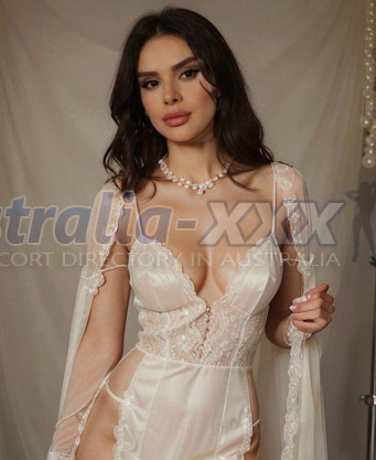 Photo escort girl CANSU ALARA: the best escort service