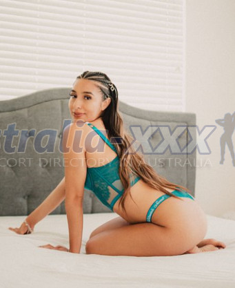 Photo escort girl Ophelia: the best escort service