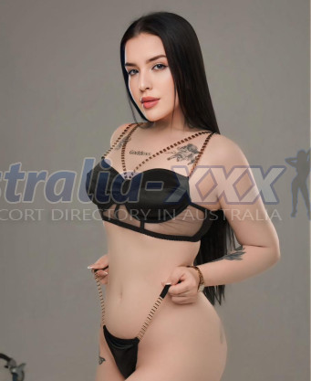 Photo escort girl Ophelia: the best escort service