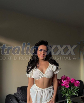 Photo escort girl Sofia vip: the best escort service