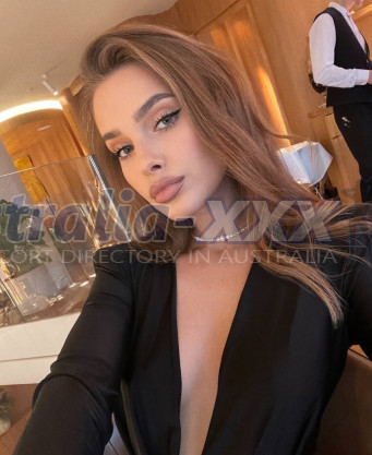 Photo escort girl Avrora : the best escort service