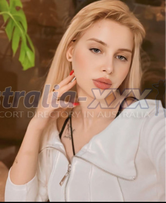 Photo escort girl Esra: the best escort service