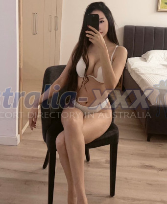 Photo escort girl Millla: the best escort service