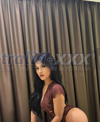 Photo escort girl Sherina Zee: the best escort service