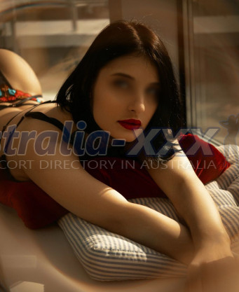 Photo escort girl Roksy: the best escort service