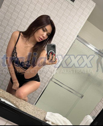 Photo escort girl DIANA LUXURY: the best escort service