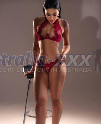 Photo escort girl Carolina: the best escort service