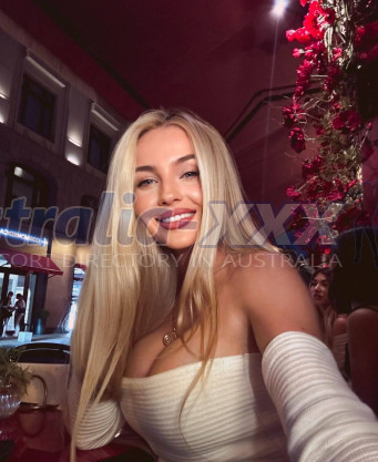 Photo escort girl Aleksa: the best escort service