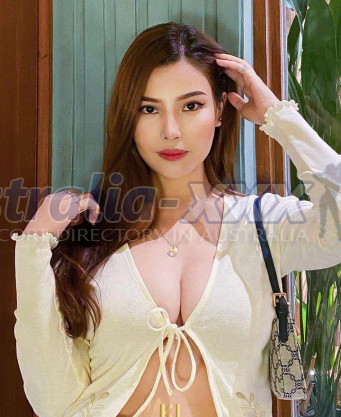 Photo escort girl Zuyatin : the best escort service