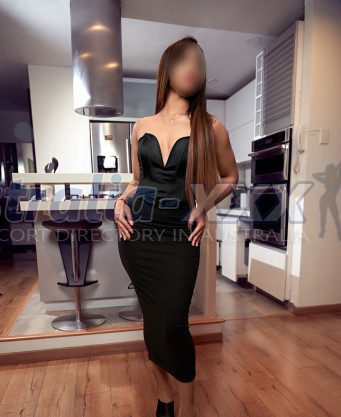 Photo escort girl Thara: the best escort service