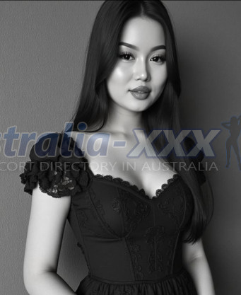 Photo escort girl Malika: the best escort service