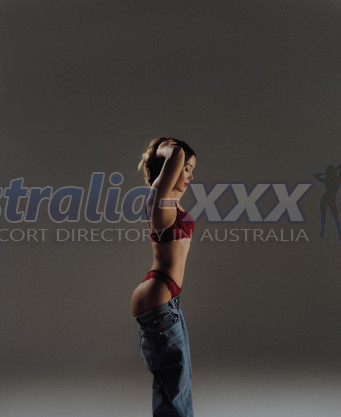 Photo escort girl Leya: the best escort service